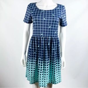 Yumi Dress Fit and Flare Short Sleeve